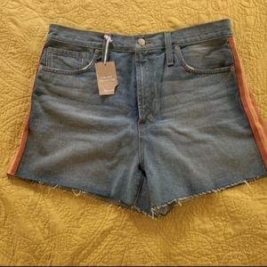 Madewell perfect jean short size 30
